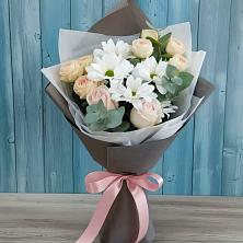 Букет цветов из:  Хризантемы и Розы в Привольной