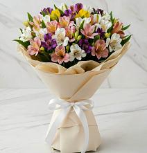 Букет цветов из:  Альстромерии в Привольной