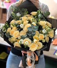 Букет цветов из:  Розы и Лизиантусы #REPLACE_PRED# Привольной